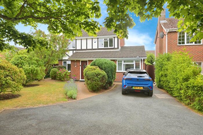 5 Bedroom Detached House For Sale In Summerfields, Northampton, NN4