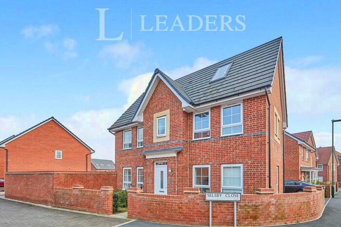 4 Bedroom Detached House To Rent In Selsby Close, Nottingham, NG8