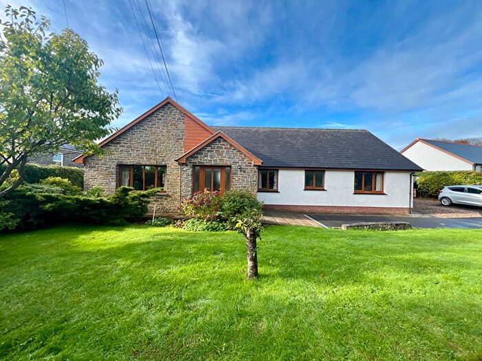 4 Bedroom Detached Bungalow For Sale In Bwlchllan, Lampeter, SA48