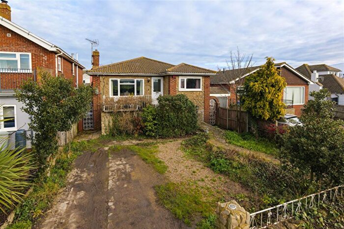 2 Bedroom Detached House For Sale In Collingwood Road, Whitstable, CT5