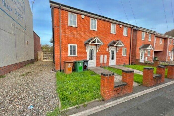 3 Bedroom Property To Rent In Old Birchills, Walsall, WS2