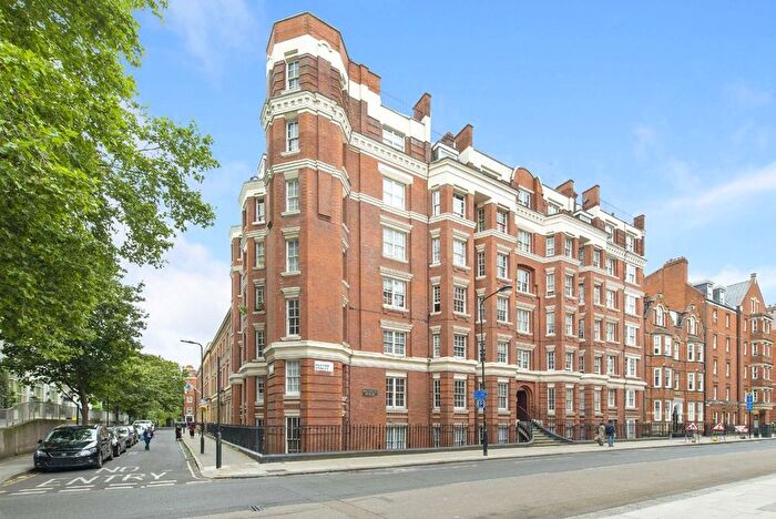 2 Bedroom Flat To Rent In Hunter Street, Bloomsbury, WC1N