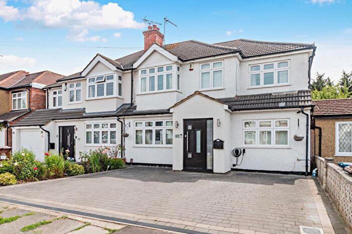 4 Bedroom Semi-Detached House To Rent In Lyndon Avenue, HA5