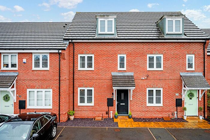 4 Bedroom Terraced House For Sale In Bullbridge View, Worsley, M28