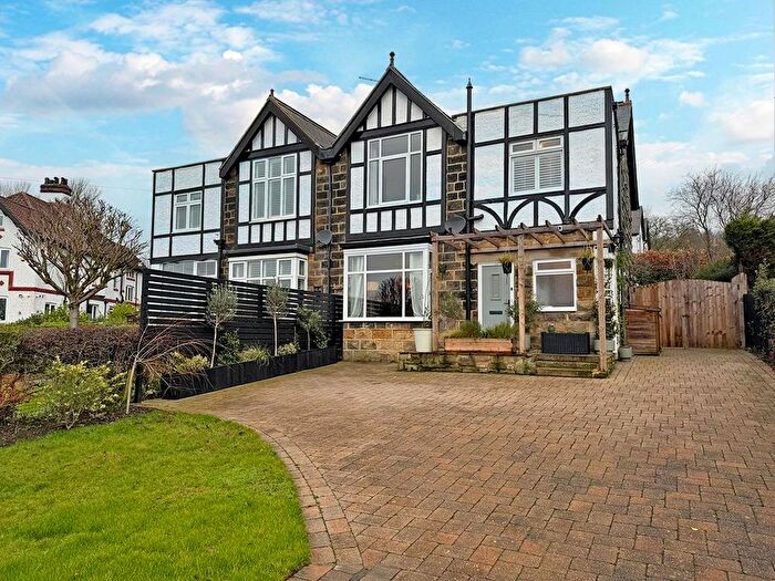 3 Bedroom Property For Sale In Reginald Villas, North Rigton, Leeds, LS17