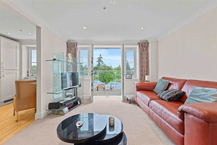 2 Bedroom Flat For Sale In Lynwood, Rise Road, Sunningdale, Ascot, SL5