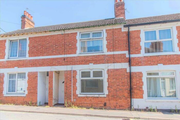 2 Bedroom Terraced House To Rent In Bath Road, Kettering, NN16