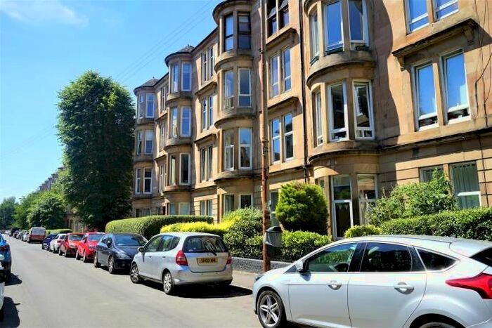 2 Bedroom Flat To Rent In Battlefield Avenue, Battlefield, Glasgow, G42