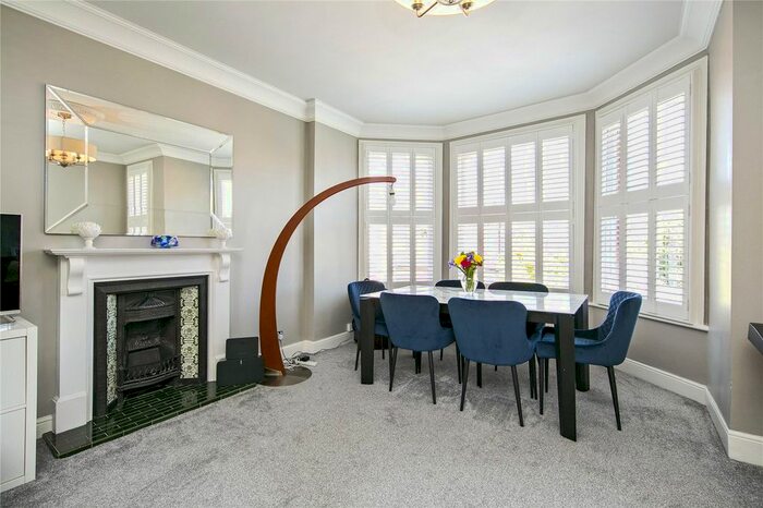 3 Bedroom Property To Rent In Denton Road, Twickenham, TW1