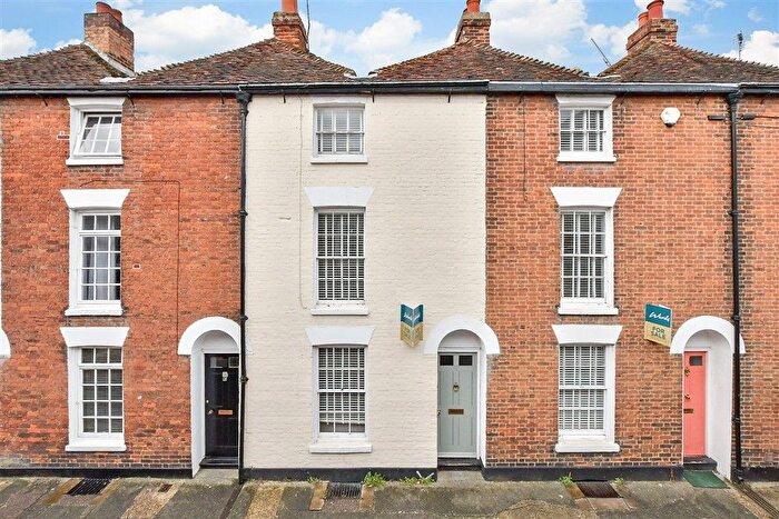 4 Bedroom Terraced House For Sale In Love Lane, Canterbury, Kent, CT1
