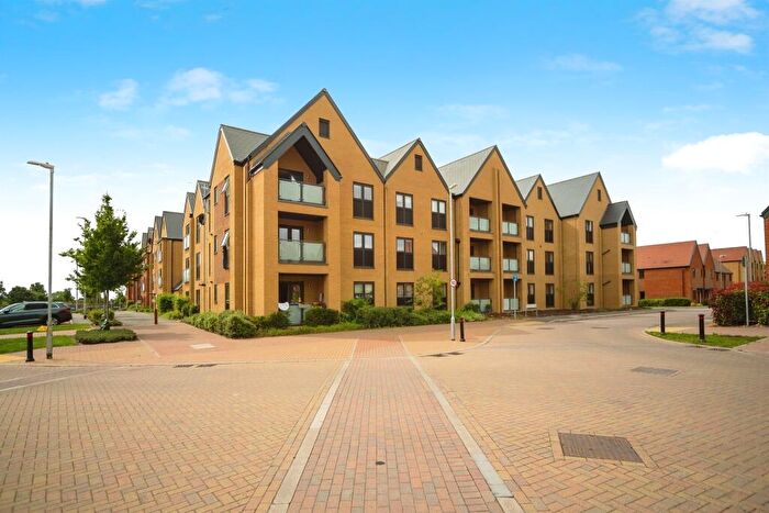 2 Bedroom Apartment For Sale In Eden Road, Langley, Maidstone, ME17