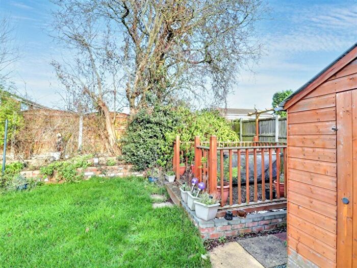 2 Bedroom Semi-Detached Bungalow For Sale In Heron Gardens, Stalham, NR12