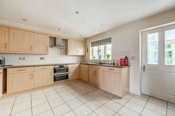 Studio To Rent In The Gateway, Watford, WD18