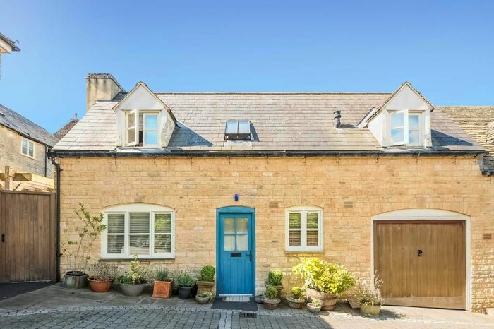 2 Bedroom Cottage To Rent In Chipping Norton, Oxfordshire, OX7