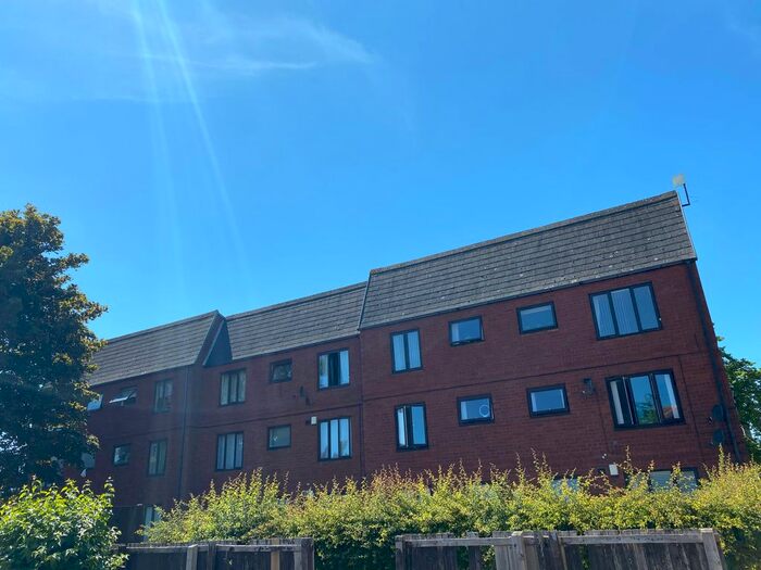 2 Bedroom Flat To Rent In Lothian Road, Middlesbrough, TS4