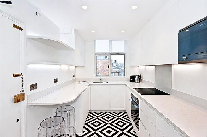 2 Bedroom Flat To Rent In Lowndes Square, London, SW1X