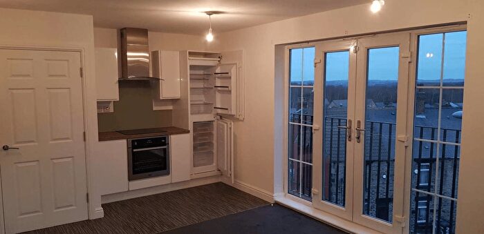 2 Bedroom Flat For Sale In Junction House, S70