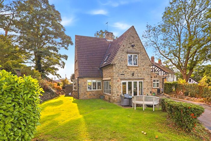 3 Bedroom Country House For Sale In Main Street, Wetherby, LS22