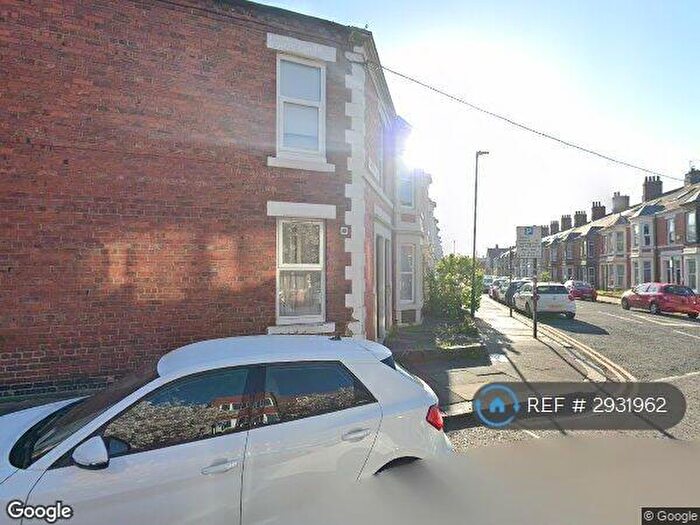 2 Bedroom Flat To Rent In West Jesmond, Newcastle Upon Tyne, NE2