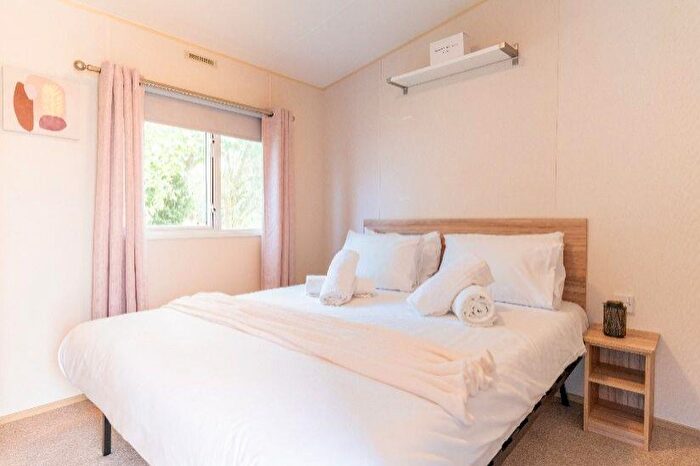 2 Bedroom Caravan For Sale In Tan Rallt Holiday Park, Rhyd-y-Foel, Abergele, Conwy, LL22