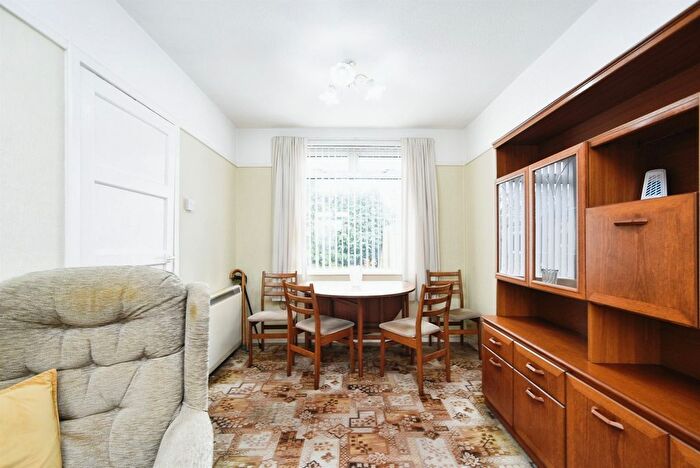 2 Bedroom Semi-Detached House For Sale In The Street, Swindon, SN25