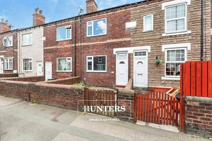 2 Bedroom Terraced House For Sale In Leeds Road, Castleford, WF10