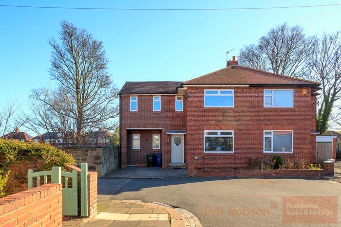 3 Bedroom Detached House To Rent In Elmfield Grove, Gosforth, Newcastle Upon Tyne, NE3