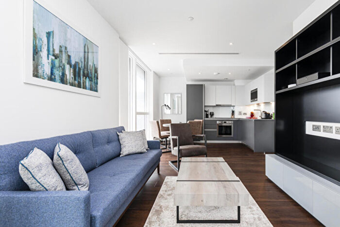 1 Bedroom Apartment For Sale In Maine Tower, Harbour Way, E14