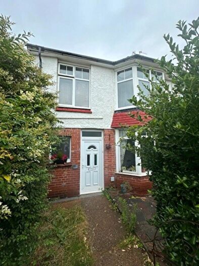 1 Bedroom Flat To Rent In Marmion Road, Hove, BN3