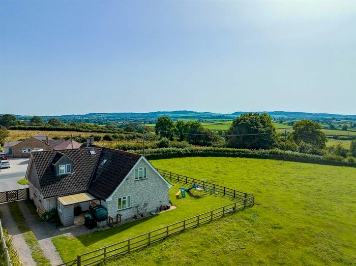 5 Bedroom Detached Bungalow For Sale In Pleck, Hazelbury Bryan, Sturminster Newton, DT10