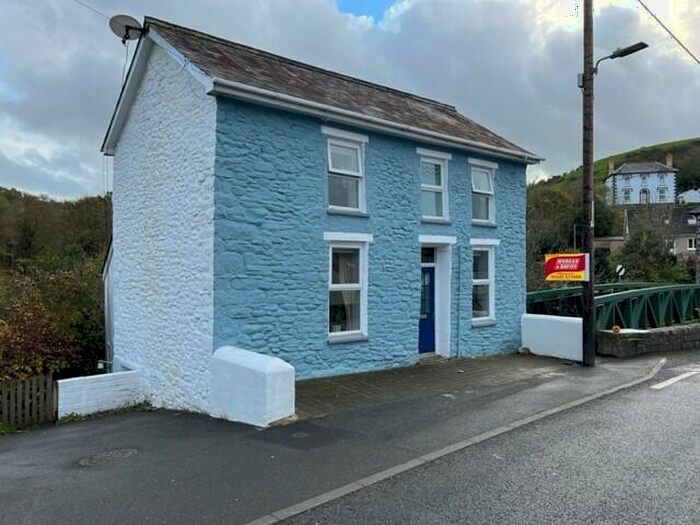 4 Bedroom Cottage For Sale In Aberarth, Aberaeron, SA46