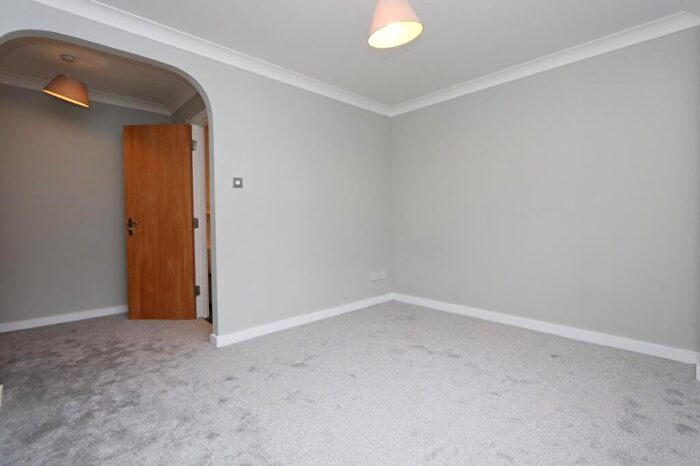 2 Bedroom Flat To Rent In Berkeley Street, Glasgow, G3