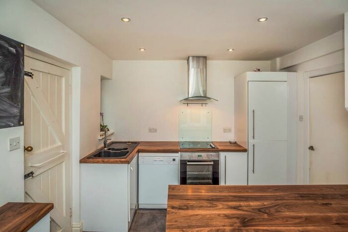 3 Bedroom Detached House To Rent In Argyll Avenue, Curzon Park, CH4