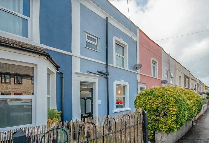 3 Bedroom Terraced House For Sale In Victoria Parade, Bristol, BS5