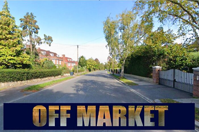 6 Bedroom Detached House For Sale In Winnington Road, Hampstead Garden Suburb, N2