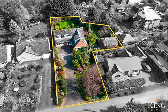 4 Bedroom Detached House For Sale In Oak Tree Lane, Cookhill, Alcester, B49