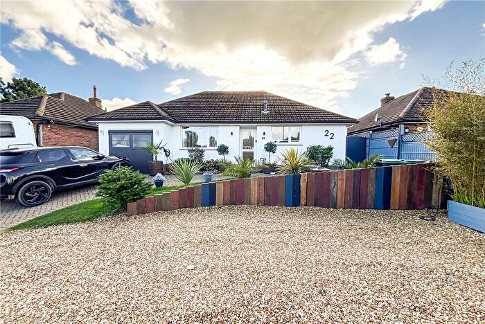 3 Bedroom Bungalow For Sale In Barton Drive, Barton On Sea, New Milton, Hampshire, BH25