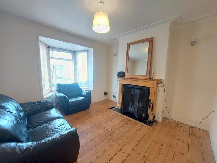 2 Bedroom Terraced House To Rent In Berkeley Road, Shirley, Southampton, SO15