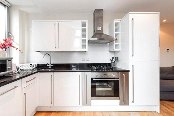 1 Bedroom Apartment To Rent In Laystall Street, London, EC1R