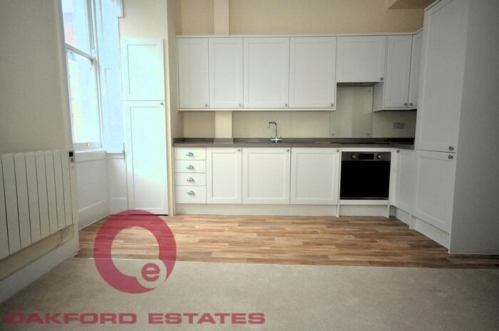 1 Bedroom Flat To Rent In Cleveland Street, Fitzrovia, W1T