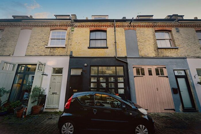 2 Bedroom Terraced House For Sale In Cambridge Grove, Hove, East Sussex, BN3