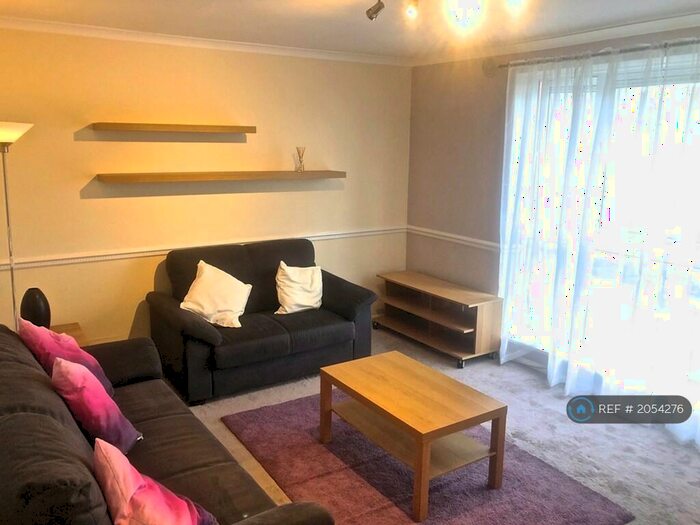 2 Bedroom Flat To Rent In Atherton Place, Harrow, HA2
