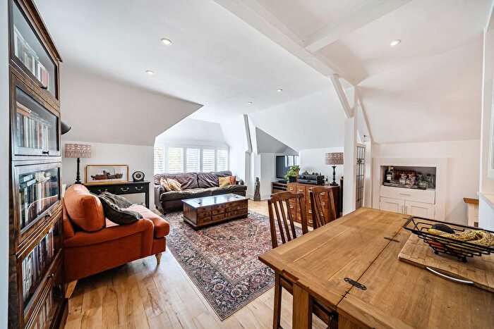 2 Bedroom Flat For Sale In Glenluce Road, London, SE3