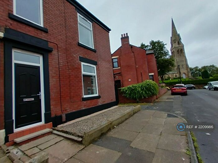 3 Bedroom End Of Terrace House To Rent In St Martins Street, Rochdale, OL11