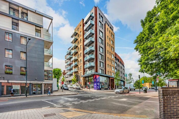 2 Bedroom Flat To Rent In Wembley Hill Road, Wembley, HA9