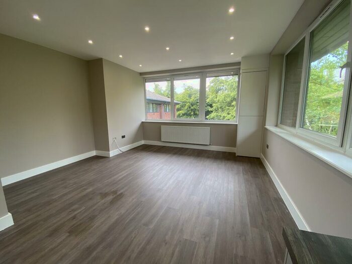 1 Bedroom Apartment To Rent In Technology House, Fleet, GU51