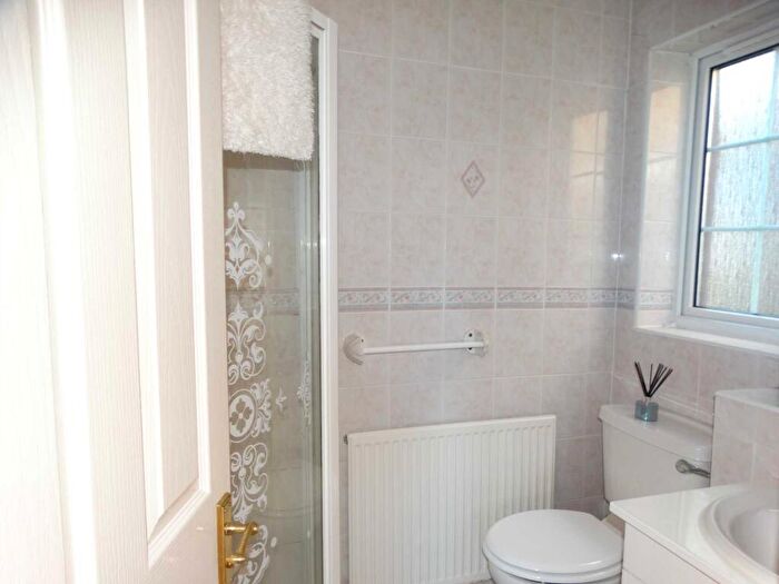 4 Bedroom House To Rent In Cherry Avenue, Yapton, BN18