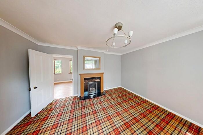 2 Bedroom Semi Detached House To Rent In Hood Street, Nottingham, NG5