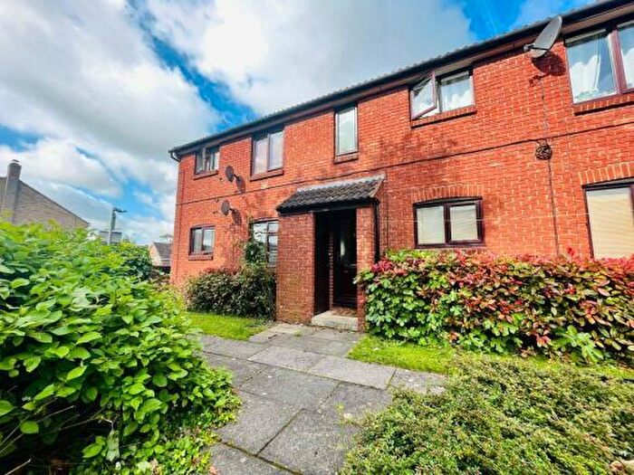 1 Bedroom Detached House To Rent In Heronbridge Close, Westlea, Swindon, Wiltshire, SN5