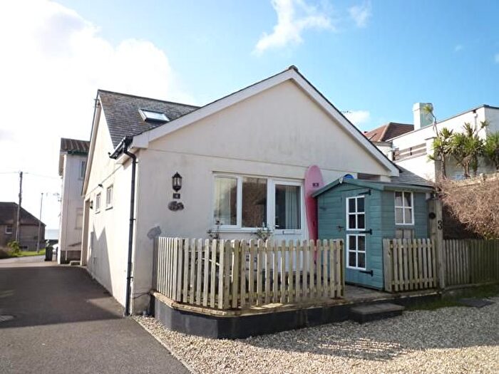 2 Bedroom Flat To Rent In Surf Rise, Maer Down, EX23